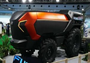 رونمایی از اولین تراکتور هیدروژنی بدون راننده جهان