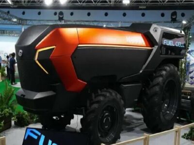 رونمایی از اولین تراکتور هیدروژنی بدون راننده جهان